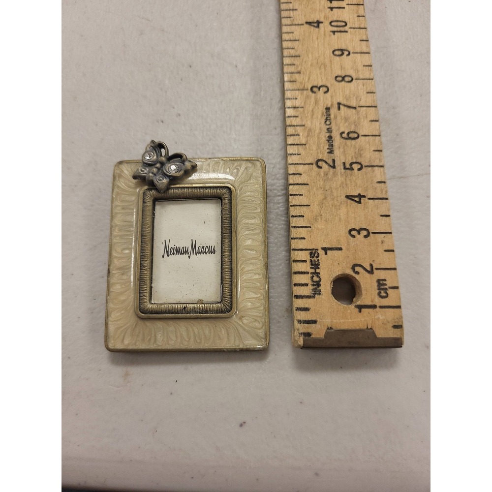 Jay Strongwater Neiman Marcus Photo Frame Butterfly‎ Accent Small 2.5x3.5 Decor